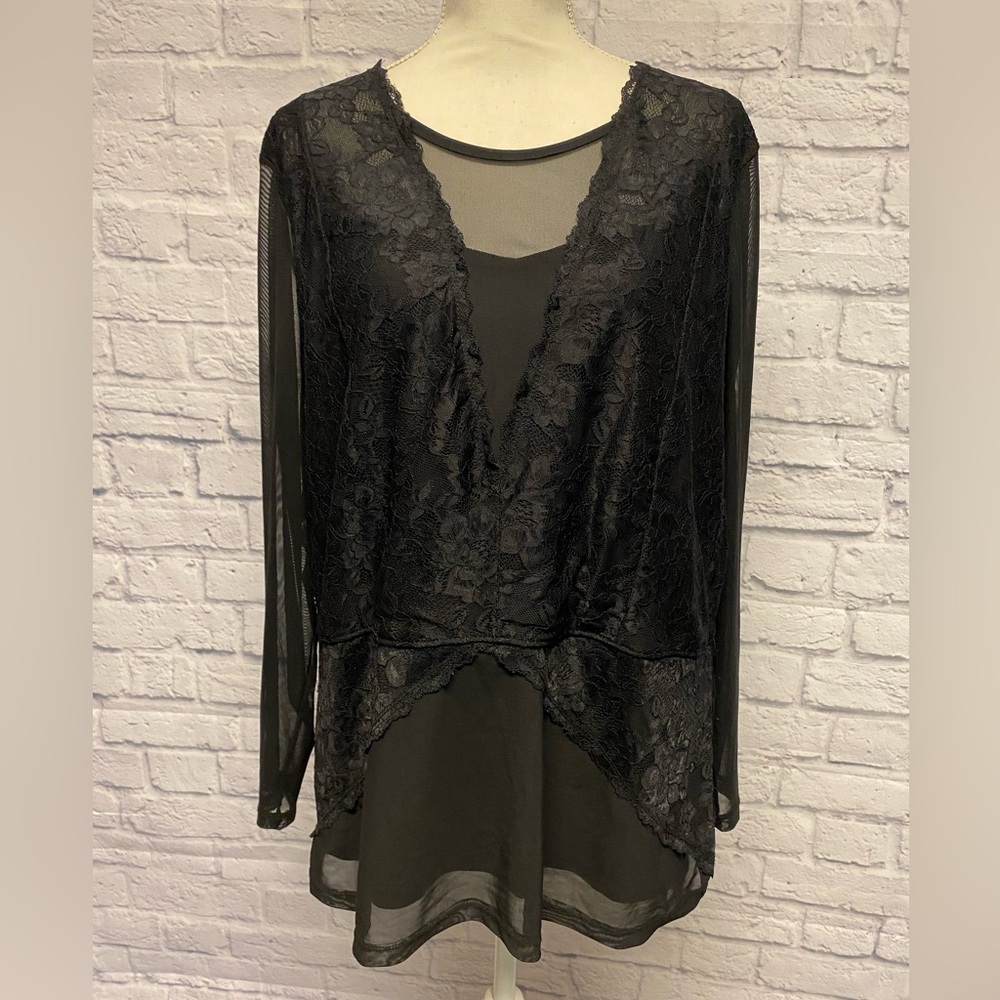 Junarose Sheer and Black Lace Women's Top Size 1X
